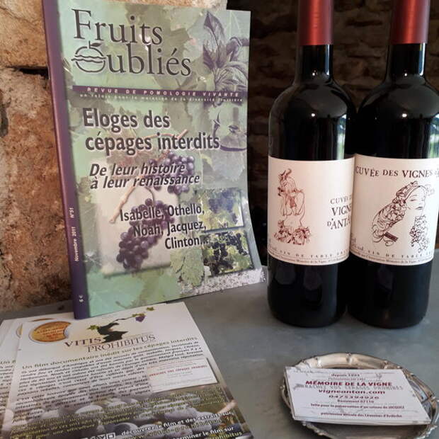 Bottles of Cuvée des Vignes d’Antan.