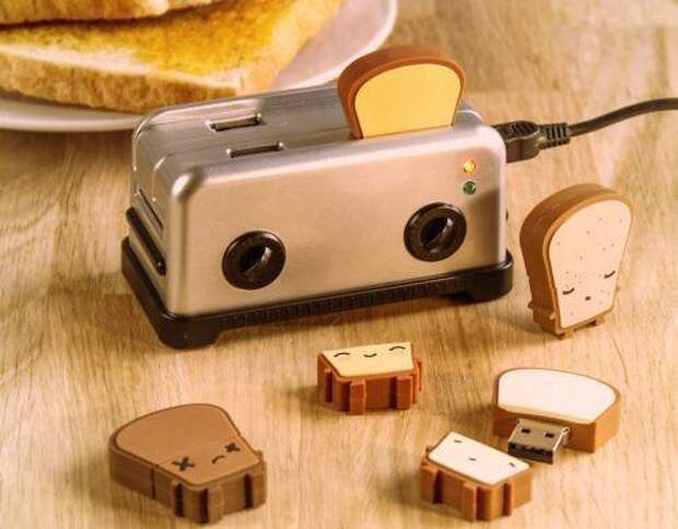 6. USB-концентратор в виде тостера вещи, интересно, магазин, прикольные вещички, фото