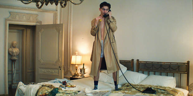 Как из-за «Марти Великолепного» мы так и не перестали ностальгировать по музыке 1980-х