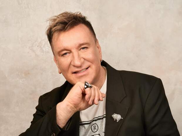 Сергей Пенкин о поисках спонсора, дуэте с Чеботиной и юбилее в Кремле