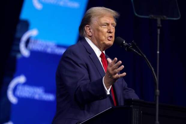 Axios: Трамп послал к черту сенатора Круза, критиковавшего его тарифную политику