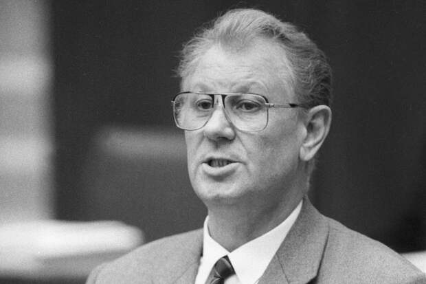 Последний министр оборонной промышленности СССР Белоусов умер в 91 год