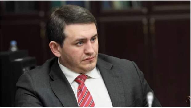 Бородин осудил Кучеру, заступившегося за Диброва