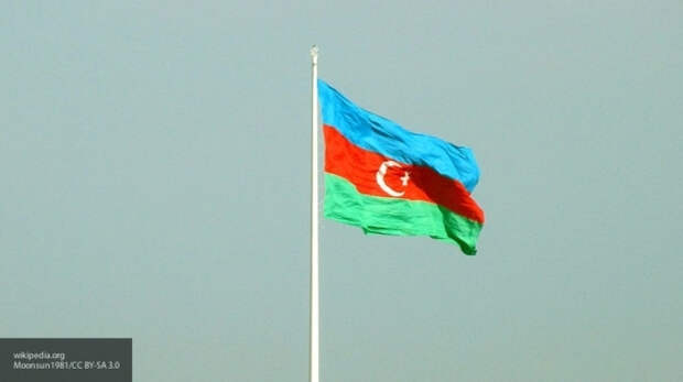 Азербайджан выдворил девятерых россиян на религиозной почве