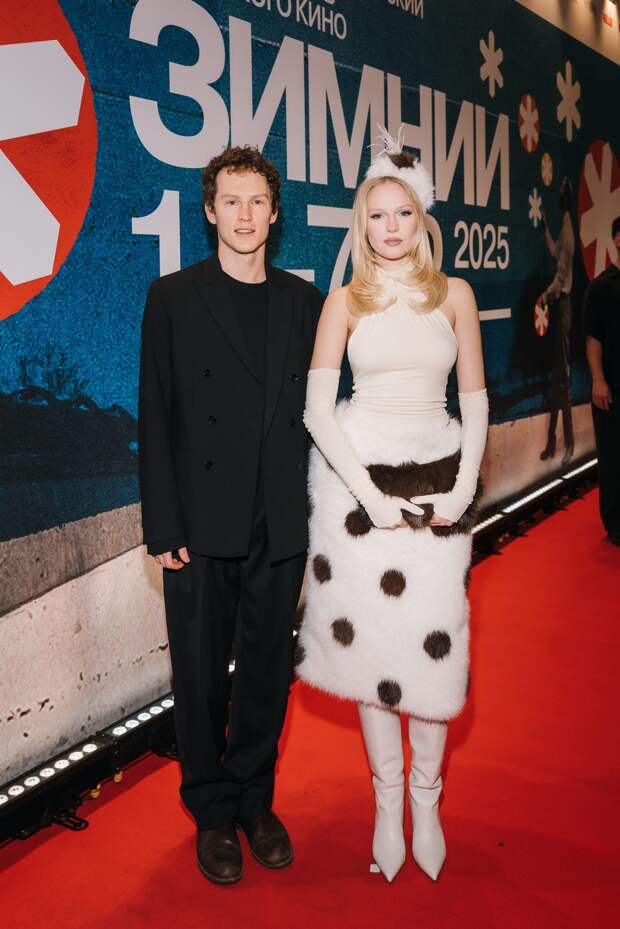 Особый взгляд: Елизавета Базыкина, Анна Михалкова и Марина Зудина Особый взгляд: Елизавета Базыкина, Анна Михалкова и Марина Зудина