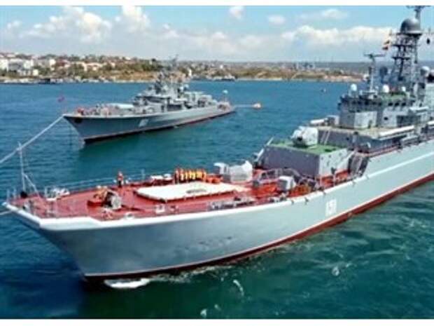 Черноморский флот пытаются заблокировать в Севастополе