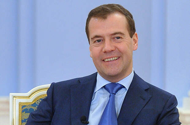 Как передвигается премьер-министр России по Севастополю