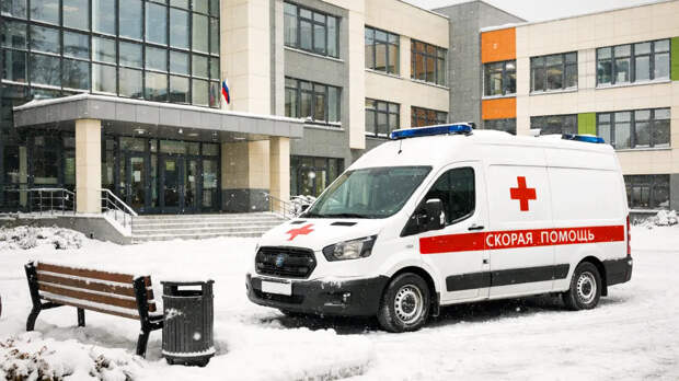 "Стало плохо в 5 утра": Продюсер Александр Олейников умер в машине скорой помощи