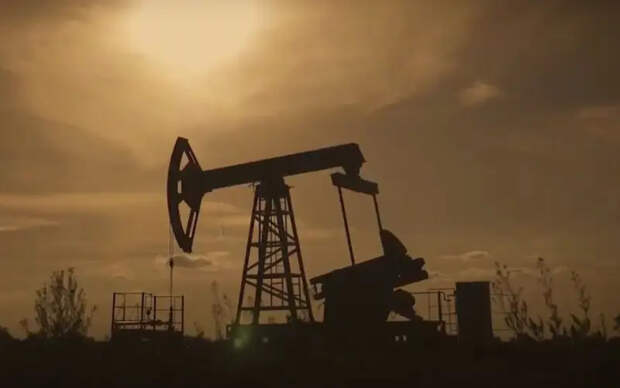 Цены на нефть падают, но израильский удар и очередной иранский ответ снова могут изменить ситуацию на рынке
