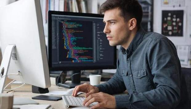 Служба занятости: число безработных программистов в Израиле за четыре года удвоилось