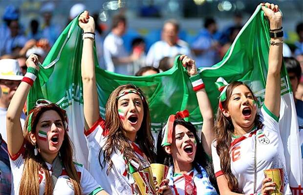 Генпрокурор Ирана против женщин на стадионах. "Мы — мусульмане. Это приводит к греху"