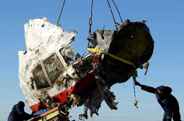 Американский след в деле MH17: в катастрофе нашли признаки плана «Нортвудс» Американский след в деле MH17: в катастрофе нашли признаки плана «Нортвудс»
