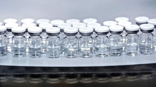 Российские ученые представили первый в истории препарат от болезни Бехтерева