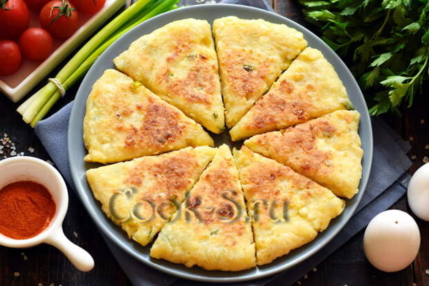 творожные лепешки с сыром на сковороде