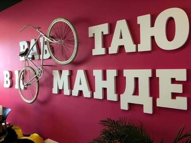 20 фото, на которые надо смотреть дважды, чтобы понять что это и насколько оно странно 20 фото, на которые надо смотреть дважды, чтобы понять что это и насколько оно странно