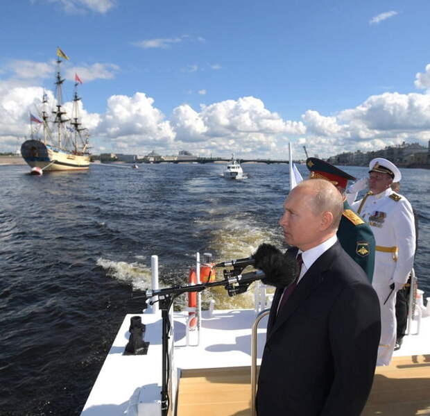 Ввели санкции против России, теперь боятся «ответа Путина» - странное поведение Евросоюза