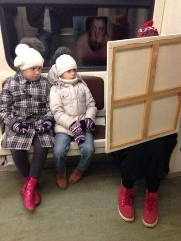 20 фото, на которые надо смотреть дважды, чтобы понять что это и насколько оно странно 20 фото, на которые надо смотреть дважды, чтобы понять что это и насколько оно странно