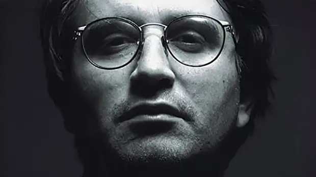 Умер режиссёр Олег Флянгольц