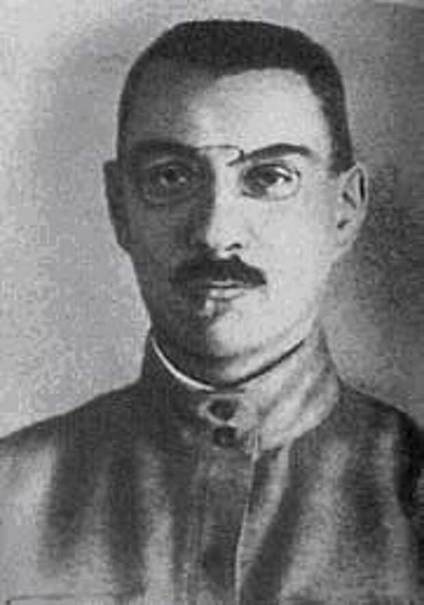 225px-Aleksandr_Razvozov (1) 225px-Aleksandr_Razvozov (1)