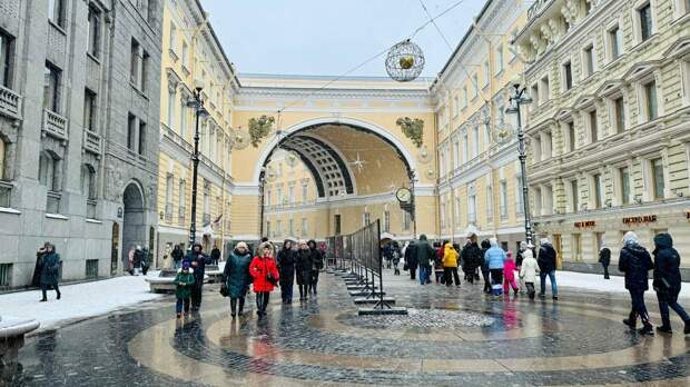 Циклонический вихрь принесет в Петербург весеннее тепло