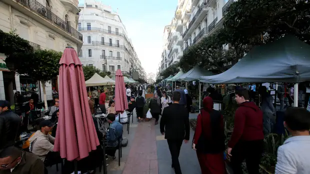 В Алжире сообщили о заключении контракта на поставку «Спутника V»