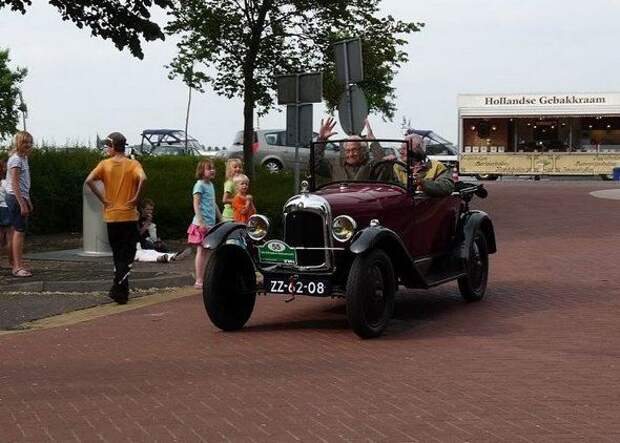 Подборка фото ретро автомобилей (39 фото)