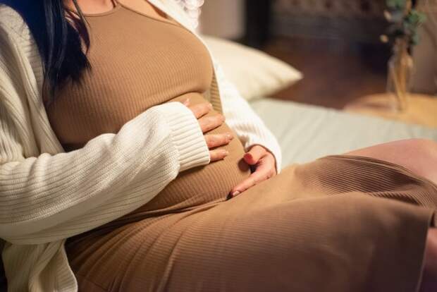Ученые объяснили, чем вреден физический труд во время беременности