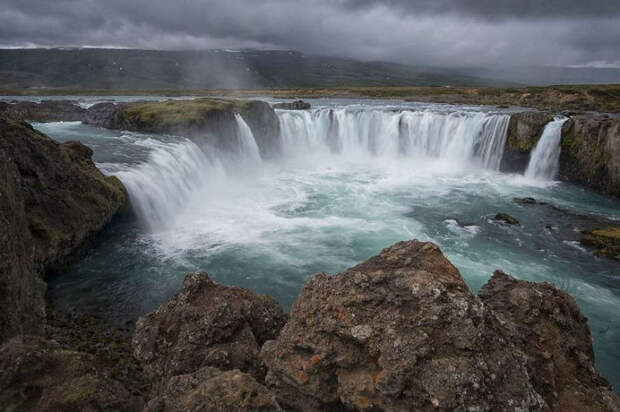 самые запоминающиеся водопады Исландии фото