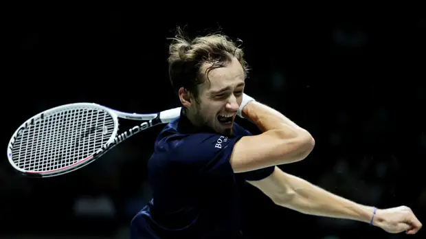 Медведев обыграл Чилича и принёс сборной России Кубок Дэвиса