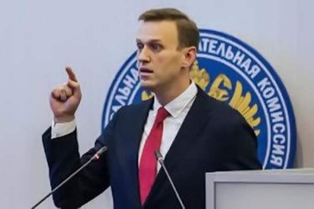 Поддерживаете ли вы инициативу Навального бойкотировать выборы?