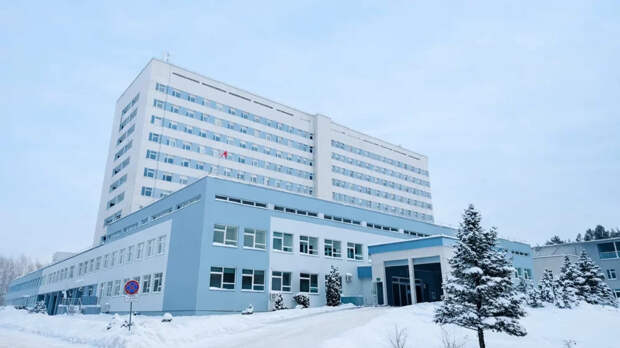 Больница в Латвии уволила 49 россиян и белорусов из-за закона о нацбезопасности