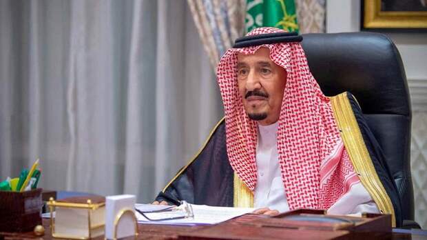 У короля Саудовской Аравии выявили воспаление легких