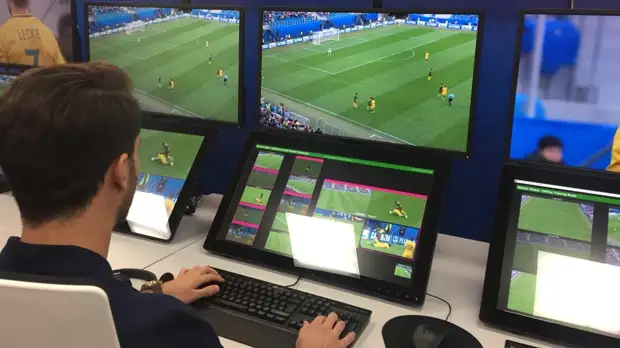 УЕФА намерен ввести VAR с 1/4 финала Лиги чемпионов