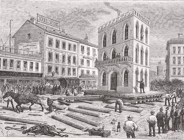 Гравюра 1877 года, изображающая передвижение трехэтажного дома с помощью лошади.