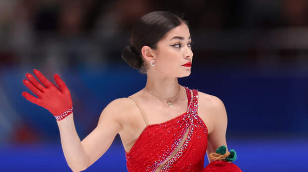 Фигуристка Петросян набрала 72,89 балла за короткую программу на ОИ в Италии