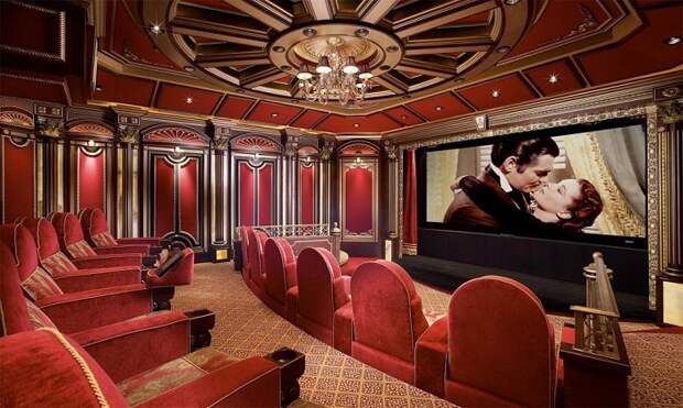 В особняке есть собственный кинотеатр («Антилия», Индия).