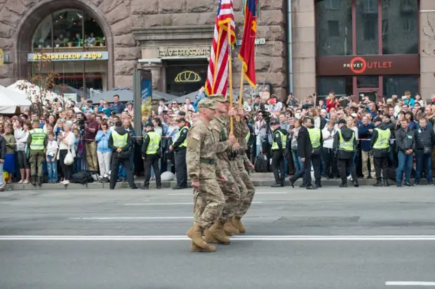 Как НАТО готовило из Украины поле боя с Россией