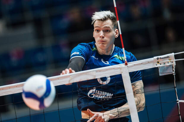 «Зенит-Казань» потерпел поражение в первом матче серии с «Локомотивом»