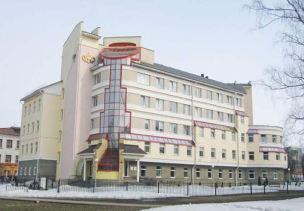 Шикарные отделения Пенсионного фонда в российских городах (47 фото)