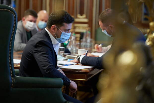Зеленского заподозрили в «сливе» Саакашвили