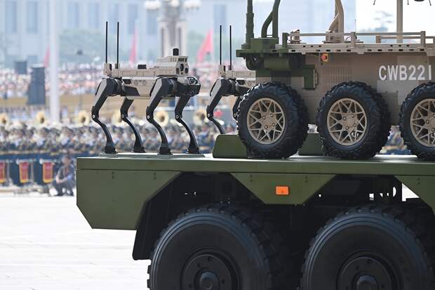 Народная армия Китая пополнится подразделениями роботов-собак