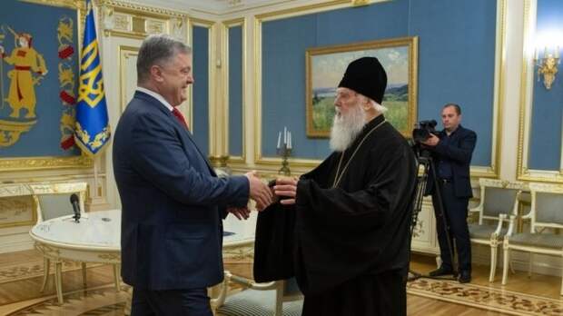 Филарет: Порошенко подписал тайные соглашения с Константинопольским патриархатом о передаче ему множества монастырей