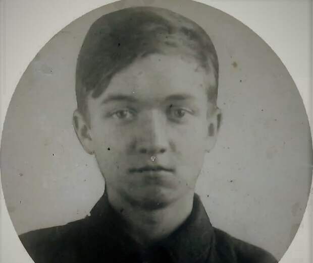 Присягнувшие тьме. Волчата на охоте Володя Винничевский, криминал, маньяки, несовершеннолетние