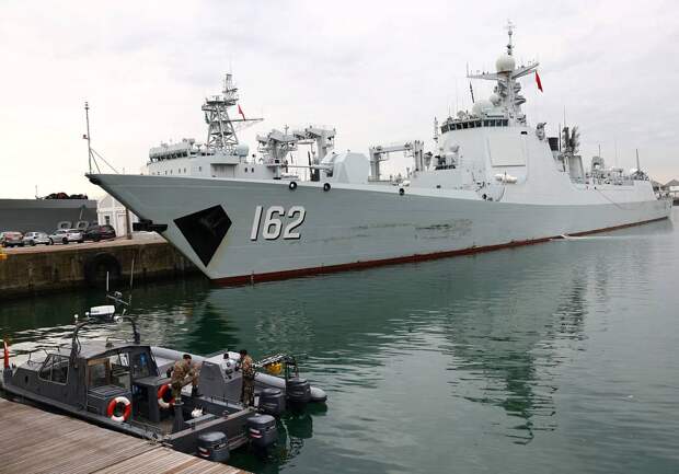 ВМС Китая и ВМФ России предрекли бегство из Ормузского пролива перед ударом США по Ирану