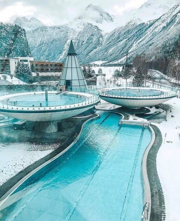 Крутые бассейны, которые были спроектированы креативными людьми