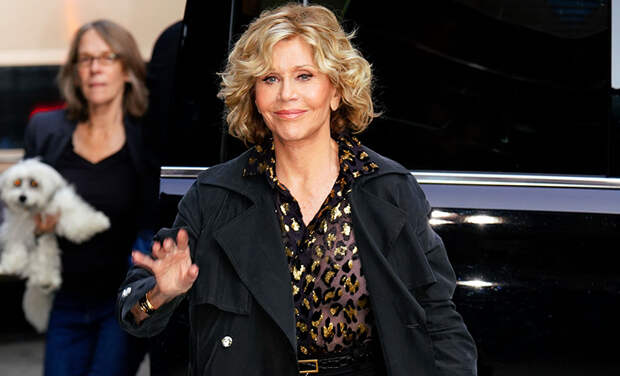 Не надо стесняться: 81-летняя Джейн Фонда высказалась на тему возраста и сексуальности