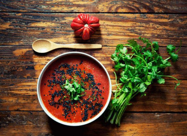 Идеальные рецепты для лета: супы, не требующие варки