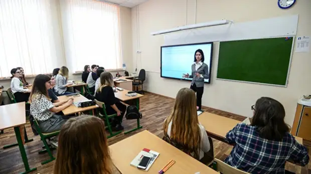 СМИ: Минпросвещения направило школам рекомендации по ЧС