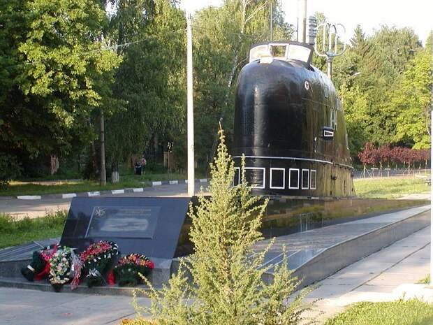 Обнинск военная техника, город, достояние, история, памятник, подводная лодка, эстетика