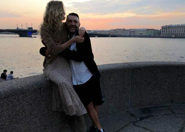 Сергей Шнуров с женой